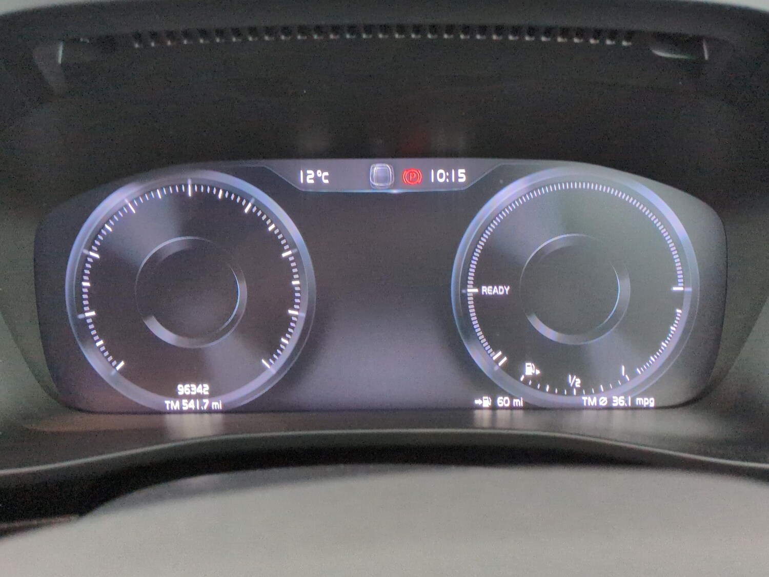 Used Volvo XC40 2021 for sale - 77591128: Photo 22