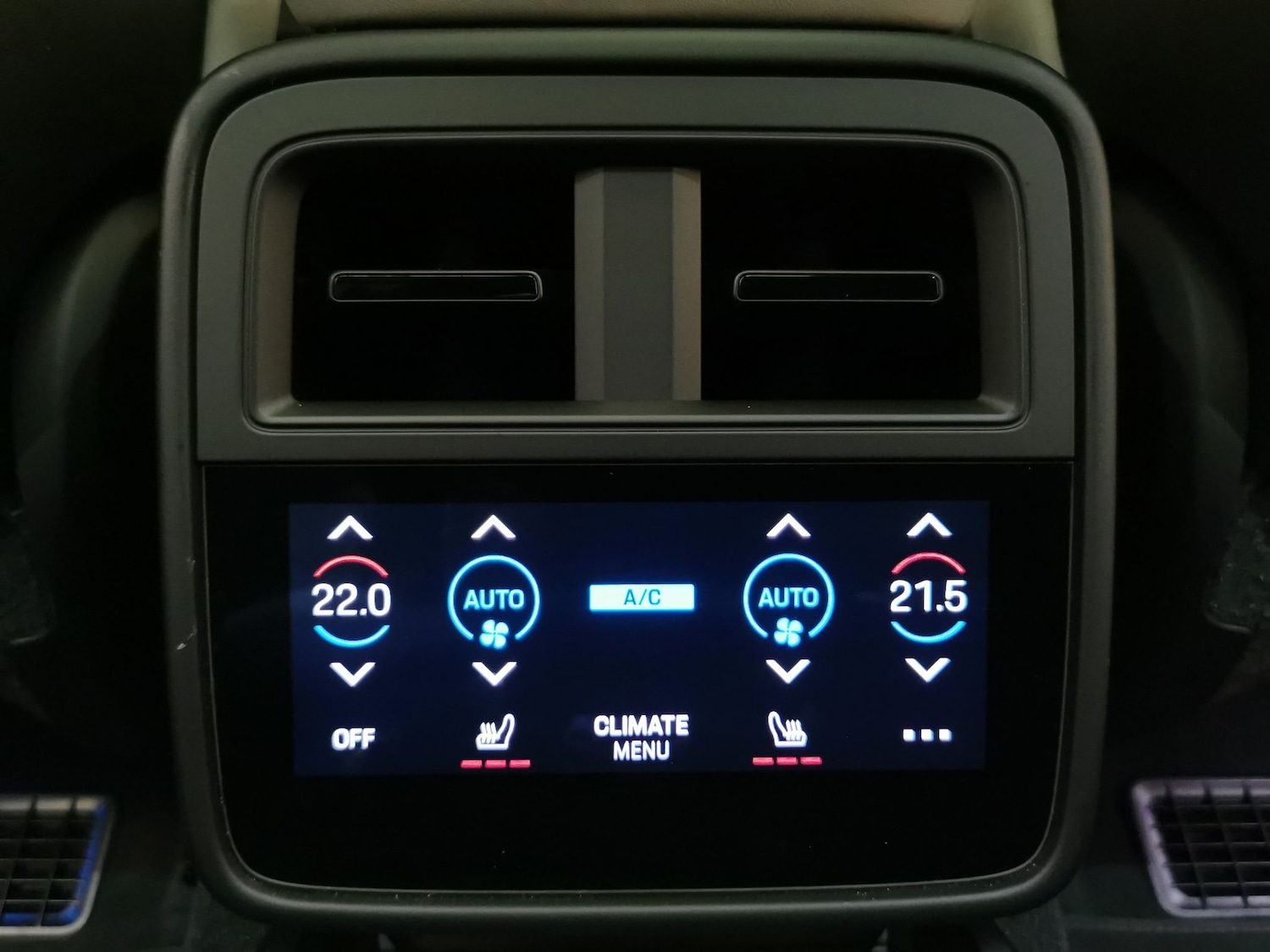 Used Porsche Taycan 2023 for sale - 76668733: Photo 20