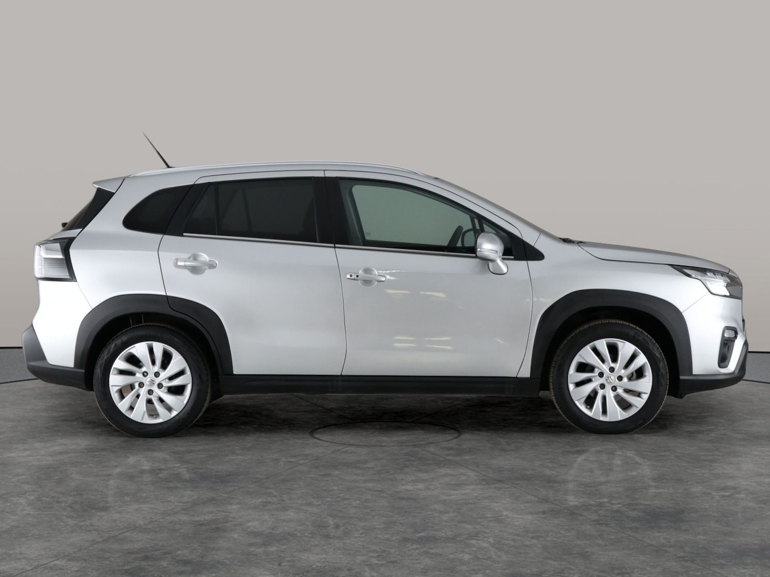 Used Suzuki SX4 S-Cross 2023 for sale - 76494305: Photo 7