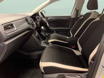 Used Volkswagen T-Roc 2021 for sale - 75055107: Photo
