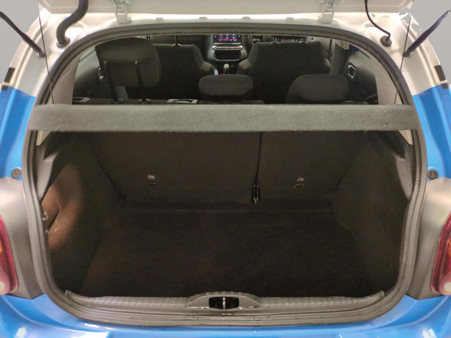 Vehicle 39