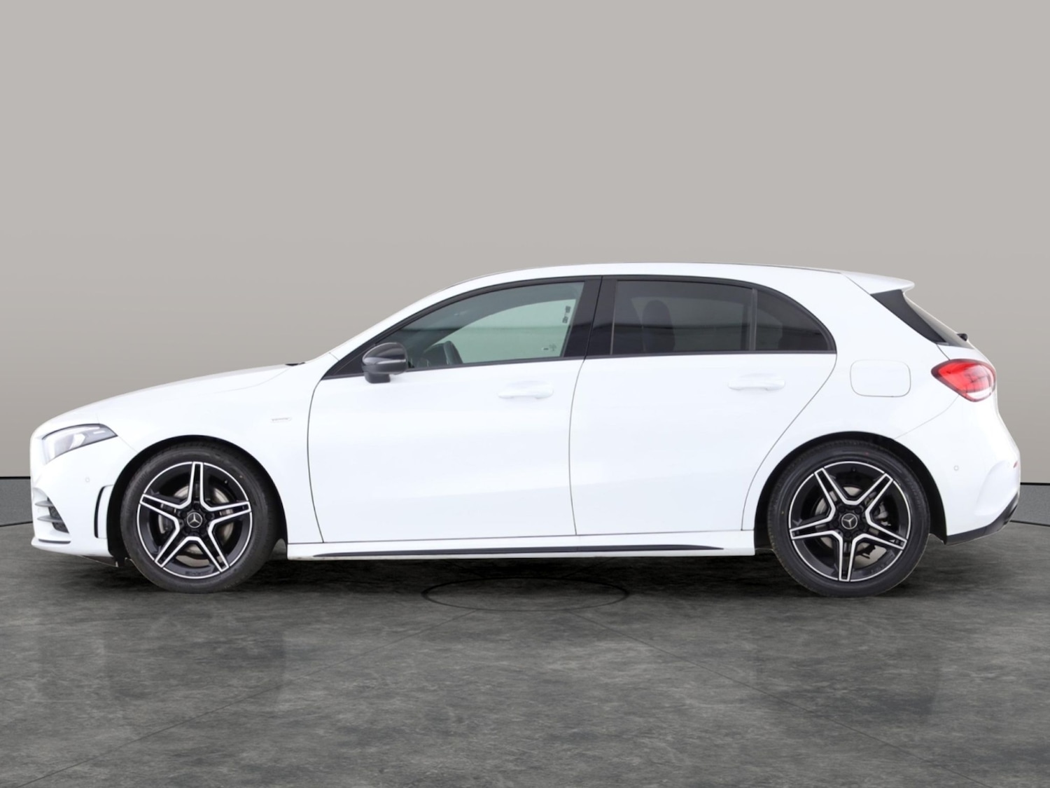 Used Mercedes-Benz A-Class 2022 for sale - 77068154: Photo 9