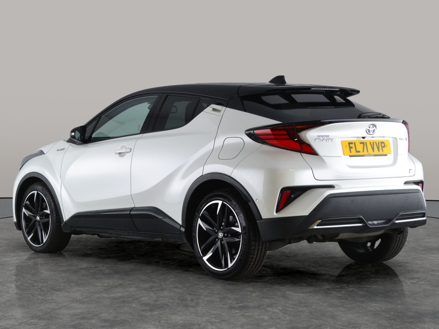 Used Toyota C-HR 2021 for sale - 77106321: Photo 8