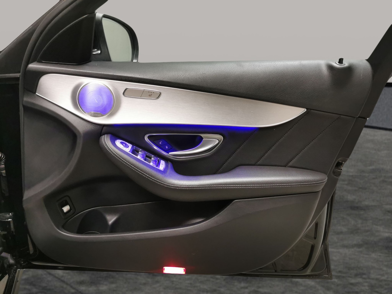 Used Mercedes-Benz C Class 2019 for sale - 76594817: Photo 30