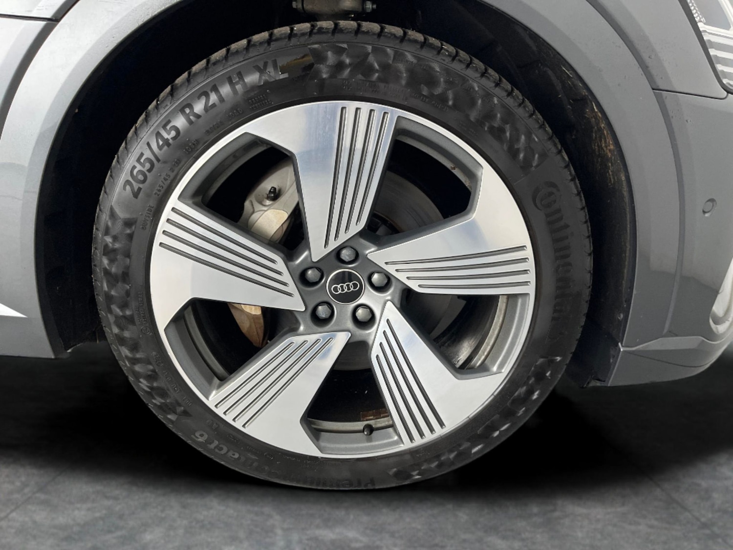 Used Audi e-tron 2022 for sale - 77165692: Photo 28