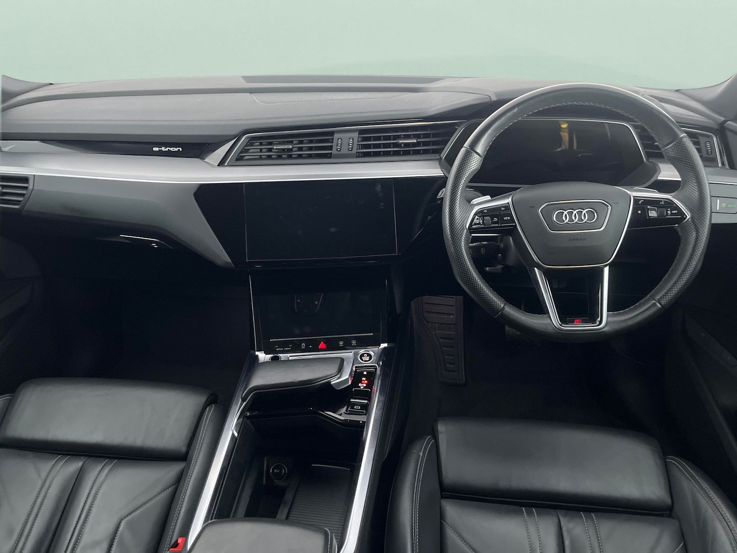 Used Audi e-tron 2022 for sale - 77165692: Photo 8