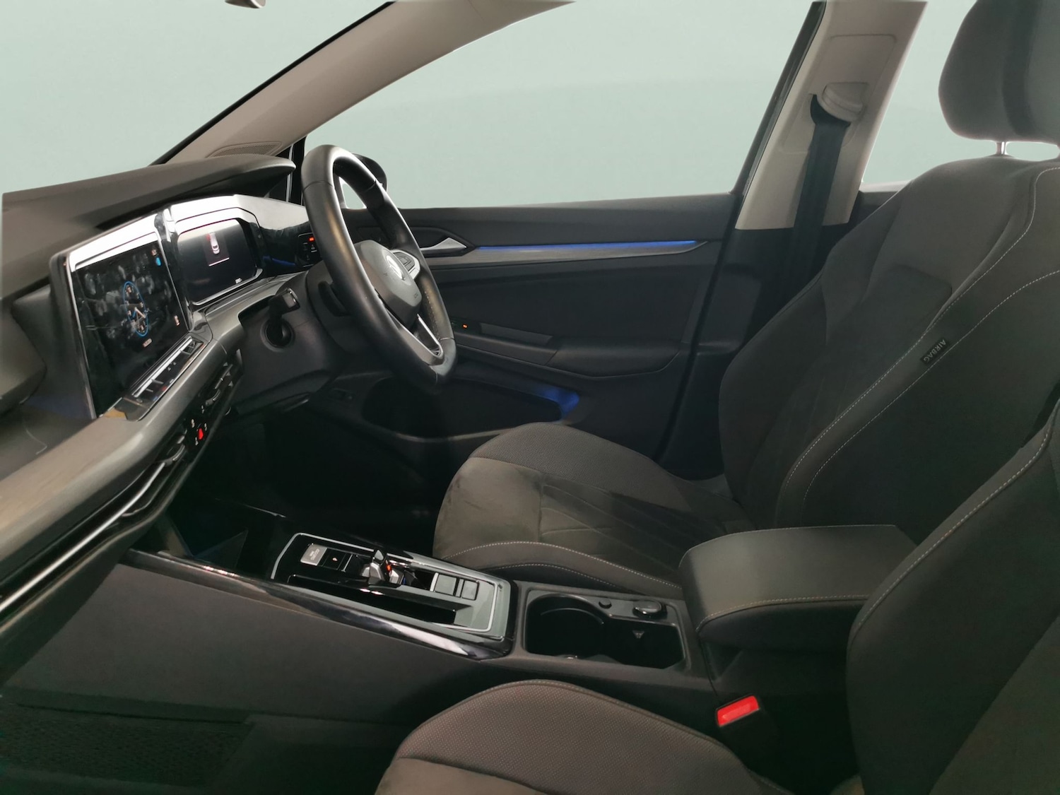 Used Volkswagen Golf 2023 for sale - 77934630: Photo 4