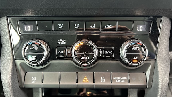Used Skoda Karoq 2023 for sale - 76204957: Photo 34