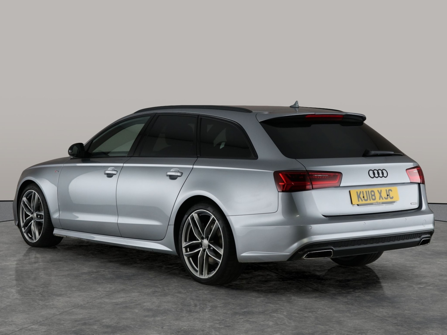 Used Audi A6 Avant 2018 for sale - 76719904: Photo 13