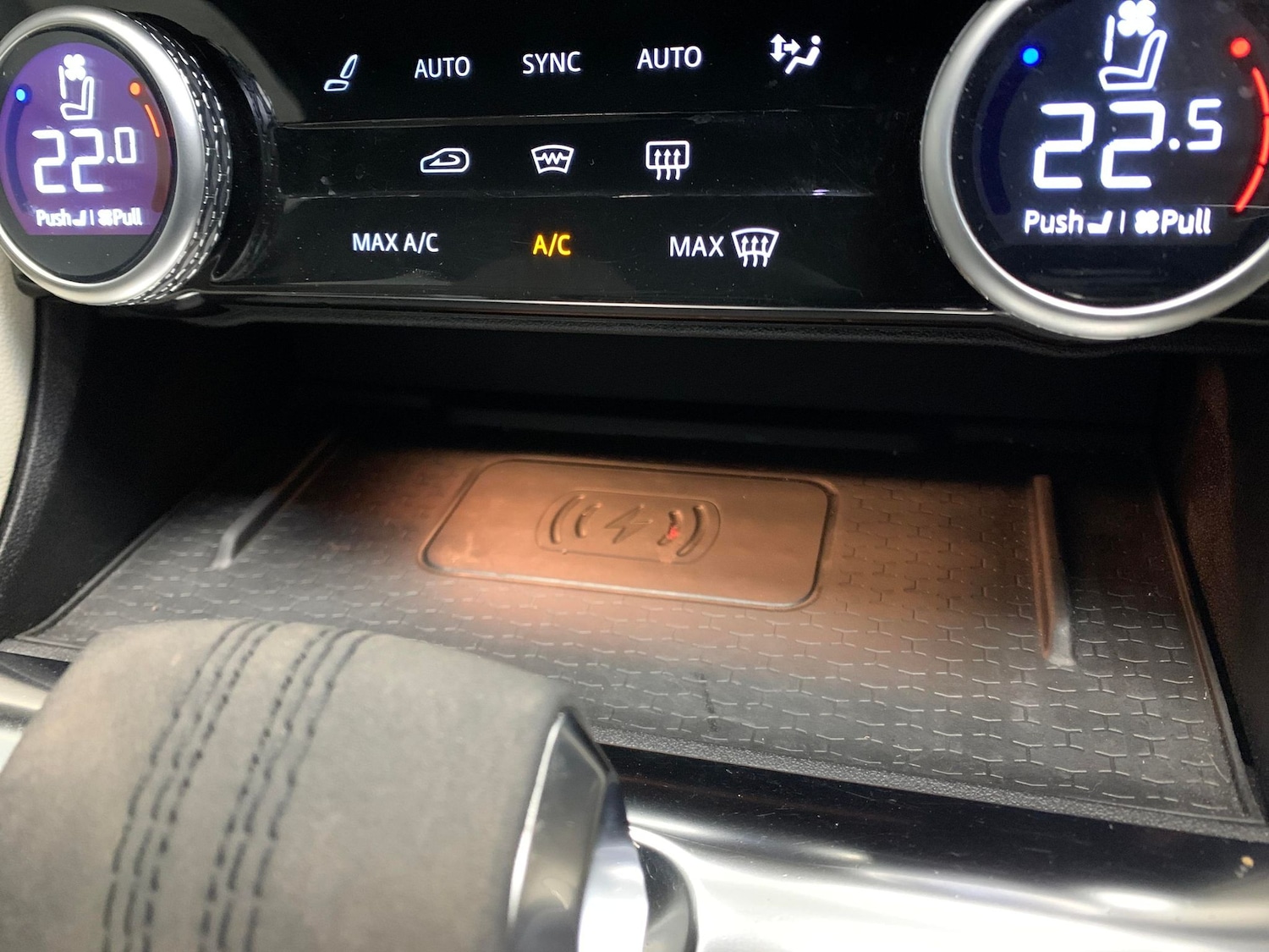 Used Jaguar F-Pace 2023 for sale - 76821862: Photo 18