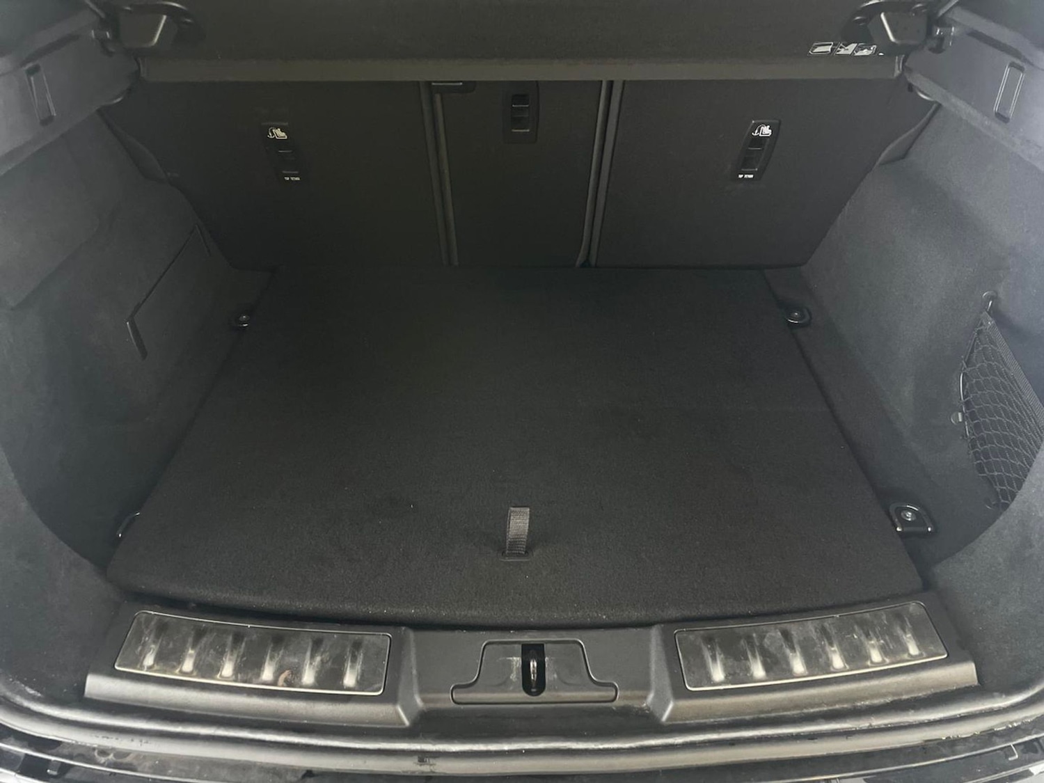 Vehicle 44