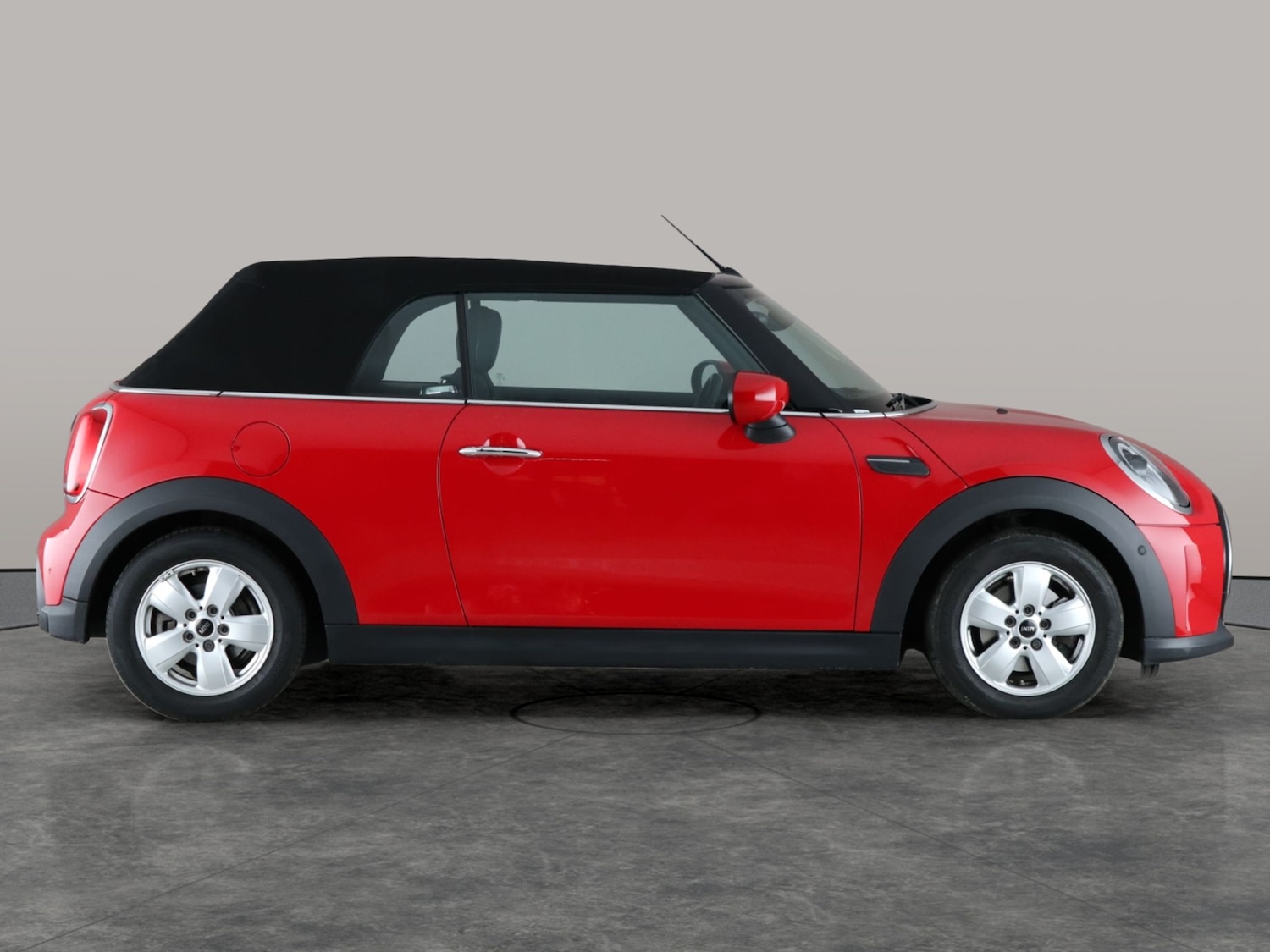 Used MINI Convertible 2022 for sale - 76788717: Photo 8