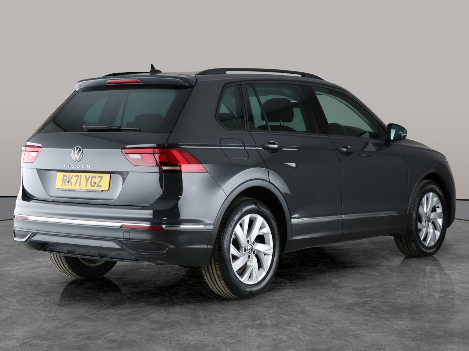 Used Volkswagen Tiguan 2021 for sale - 76162481: Photo 11