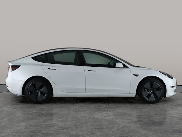 Used Tesla Model 3 2021 for sale - 76310675: Photo 13