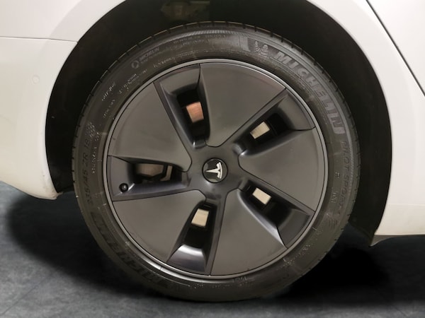 Used Tesla Model 3 2021 for sale - 76310675: Photo 34