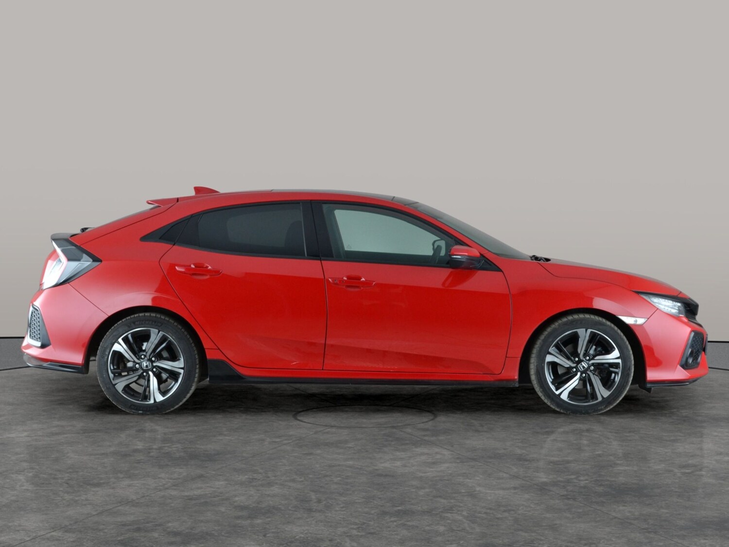 Used Honda Civic 2018 for sale - 77350861: Photo 7