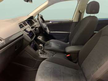Used Volkswagen Tiguan 2021 for sale - 75368152: Photo