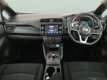 Used Nissan Leaf 2021 for sale - 76318388: Photo 4