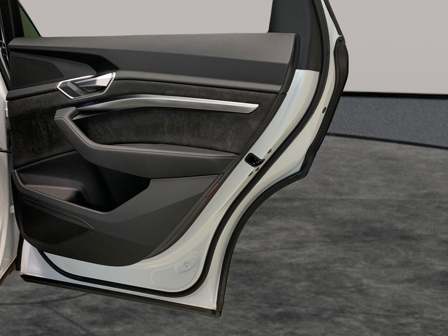 Used Audi e-tron 2020 for sale - 76580539: Photo 29