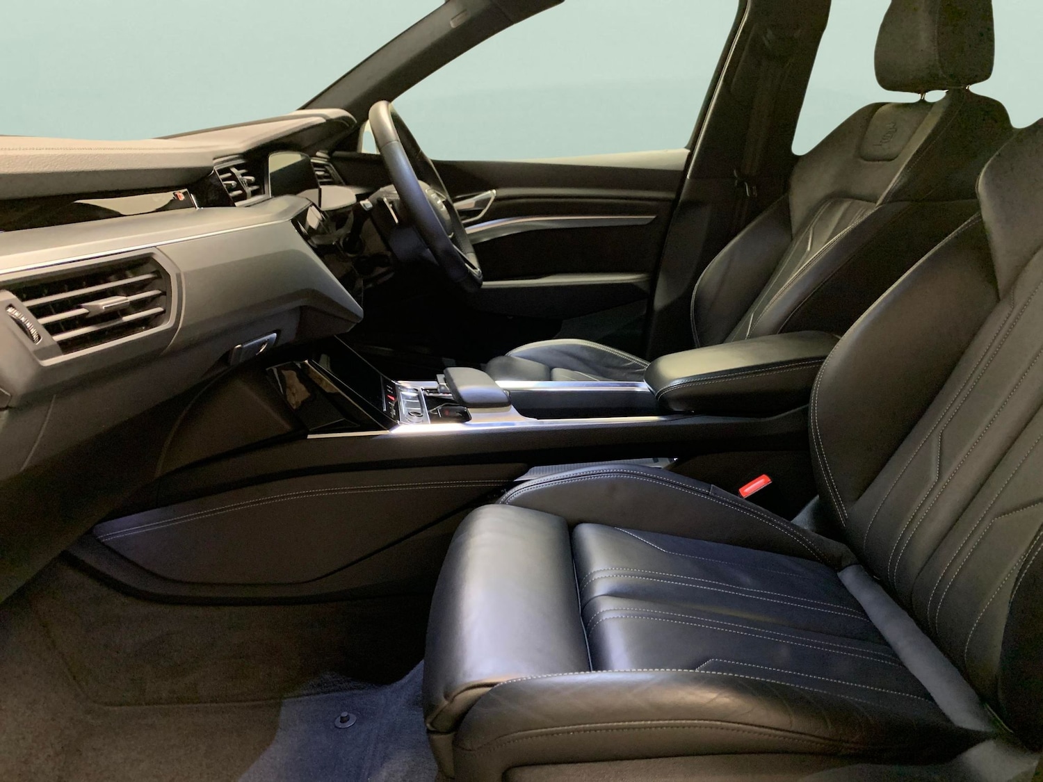 Used Audi e-tron 2020 for sale - 76580539: Photo 4