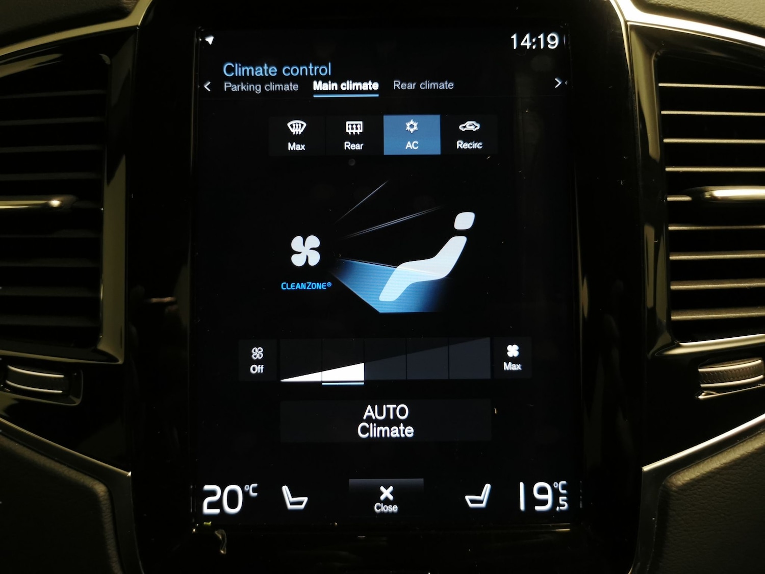 Used Volvo XC90 2022 for sale - 77519632: Photo 17