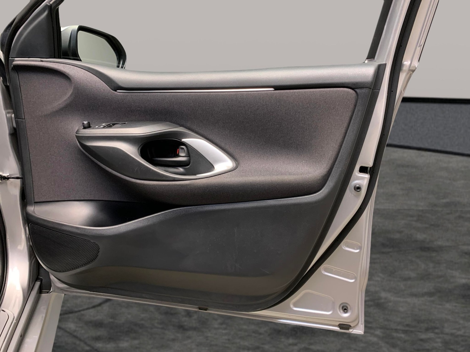 Used Toyota Yaris for sale - 77245919: Photo 26