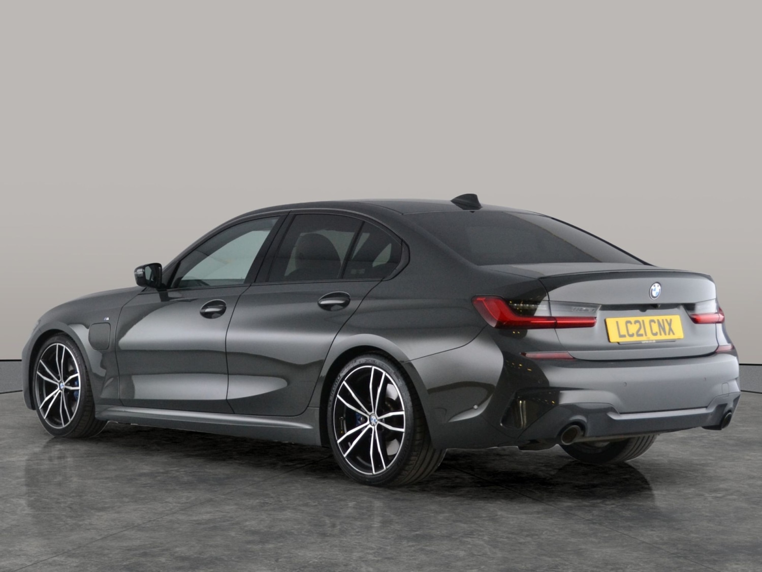 Used BMW 3 Series 2021 for sale - 76046349: Photo 11