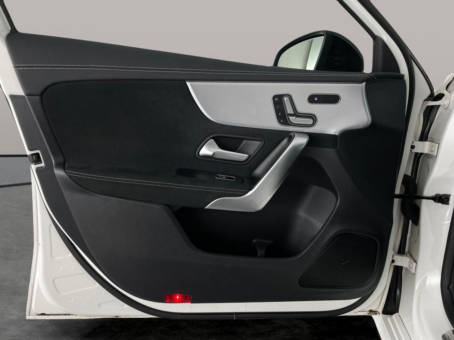 Used Mercedes-Benz A-Class for sale - 77019346: Photo 33