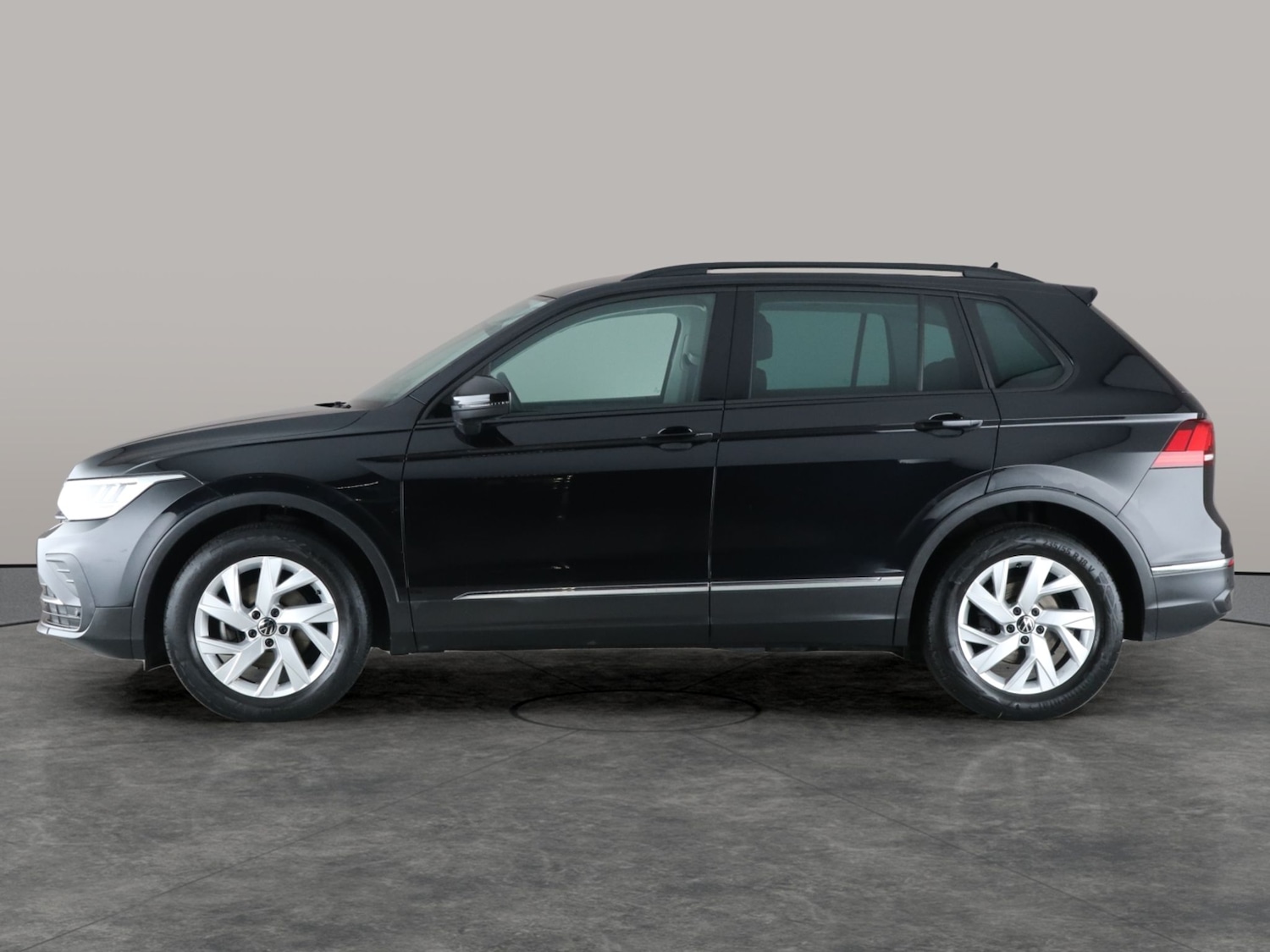 Used Volkswagen Tiguan 2022 for sale - 76438361: Photo 17