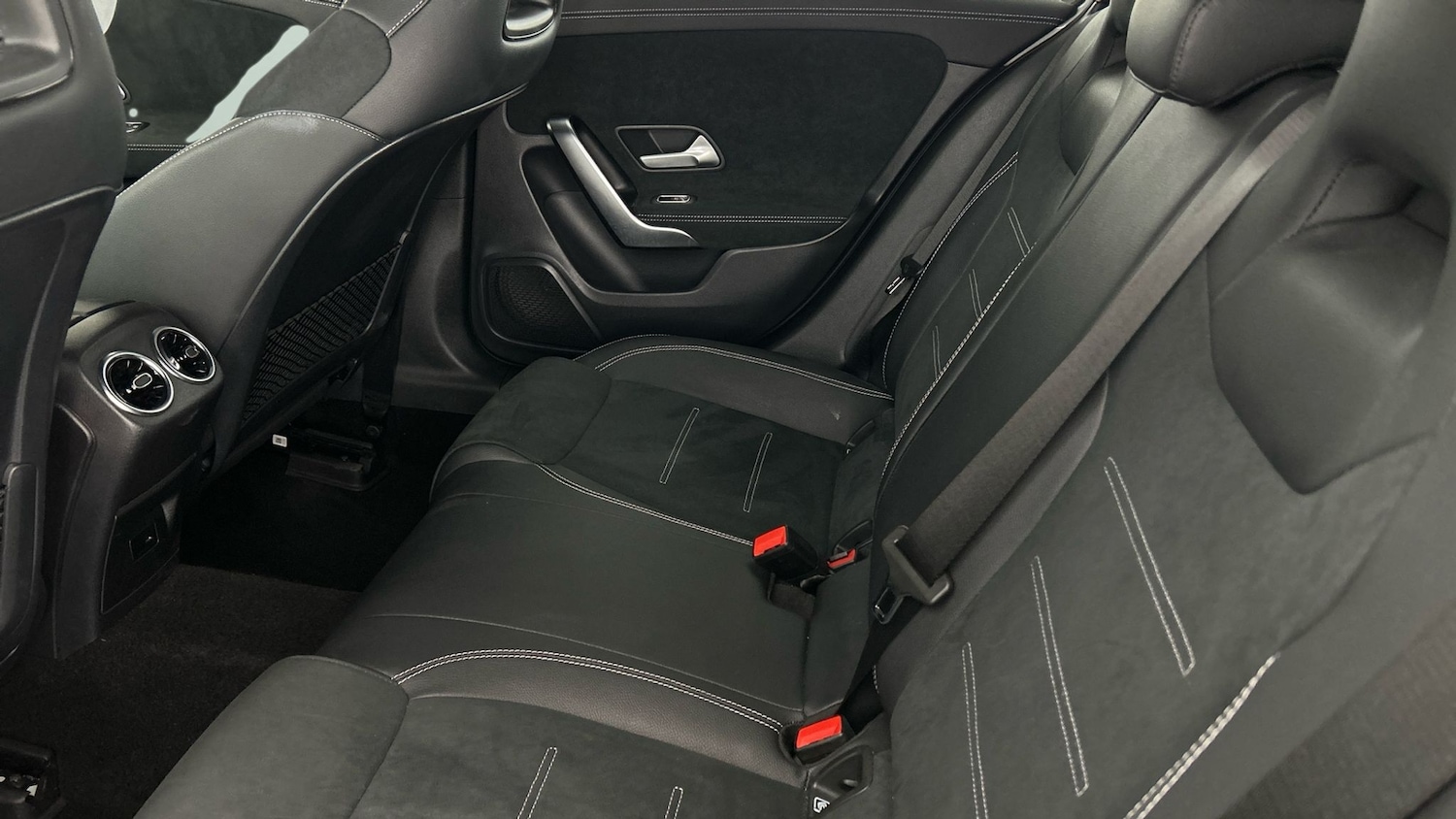 Used Mercedes-Benz A-Class 2022 for sale - 76999698: Photo 17