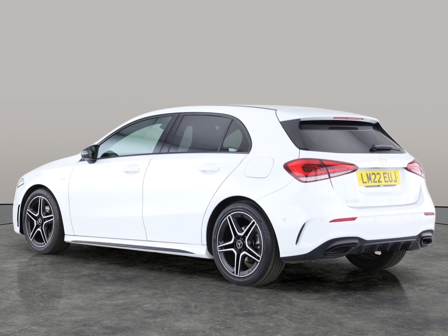 Used Mercedes-Benz A-Class 2022 for sale - 76999698: Photo 8