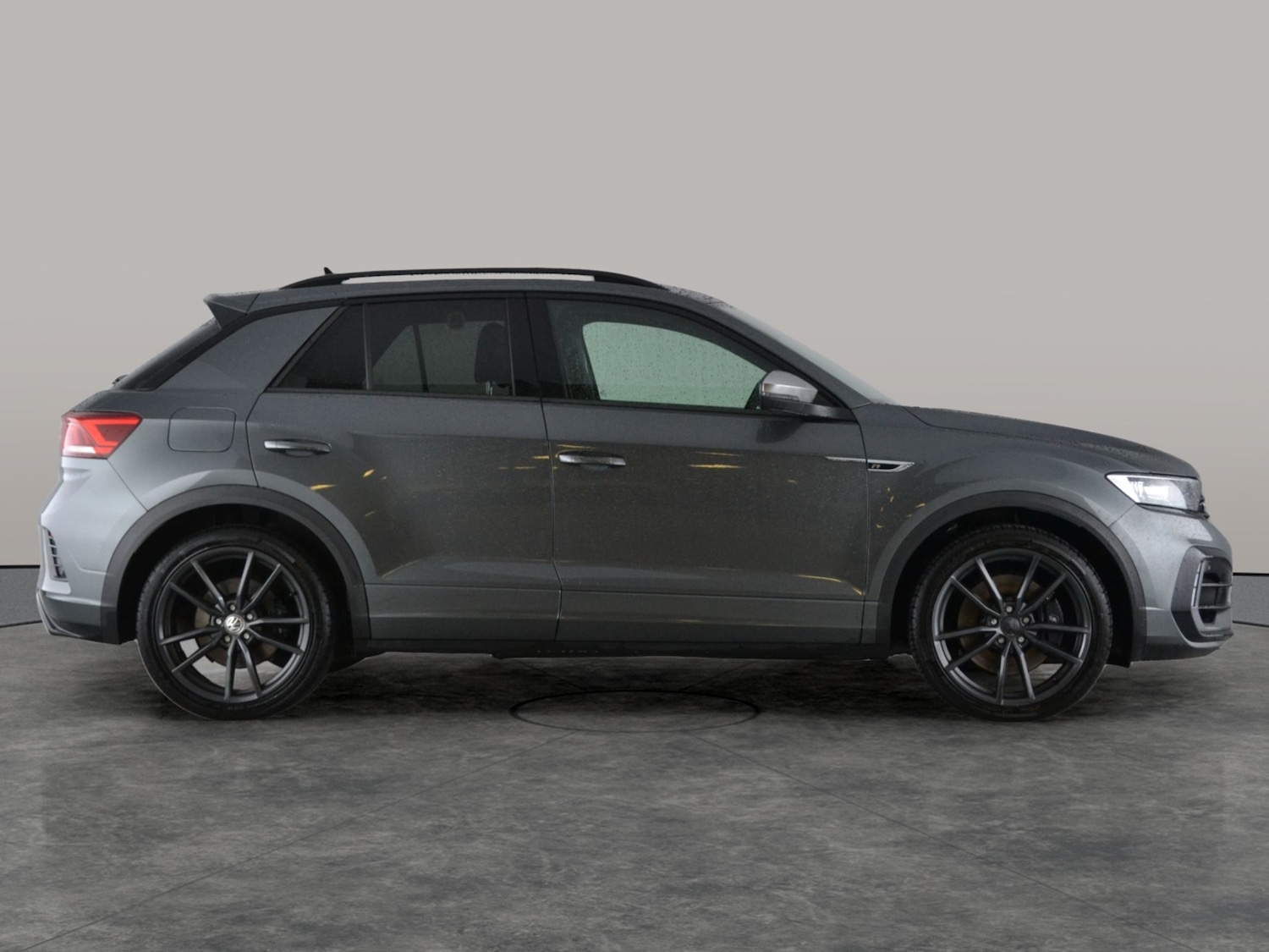 Used Volkswagen T-Roc 2019 for sale - 77641131: Photo 10
