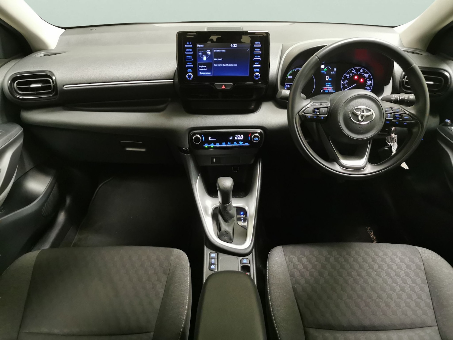 Used Toyota Yaris 2022 for sale - 77890309: Photo 7