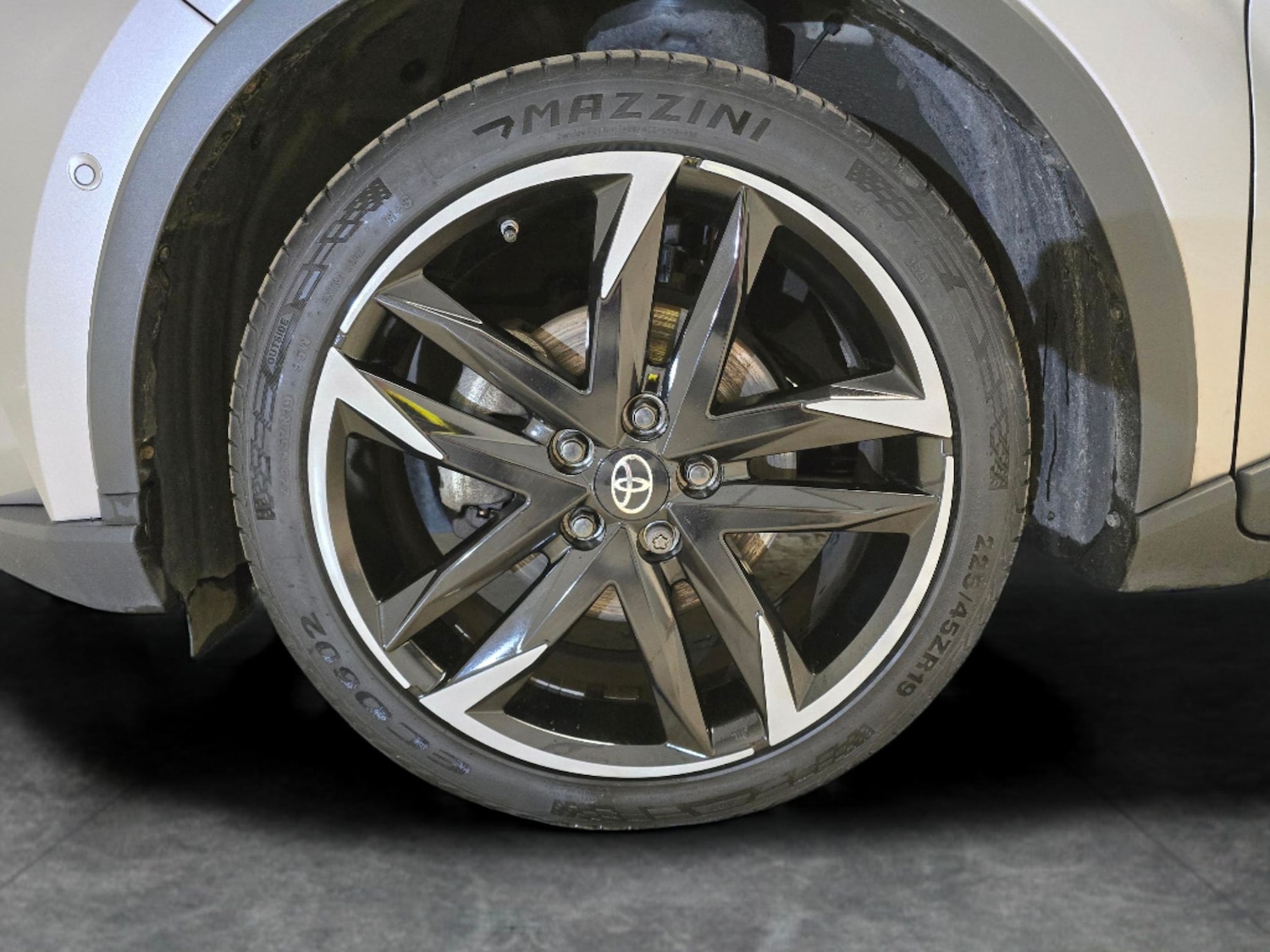 Used Toyota C-HR 2021 for sale - 77136733: Photo 25