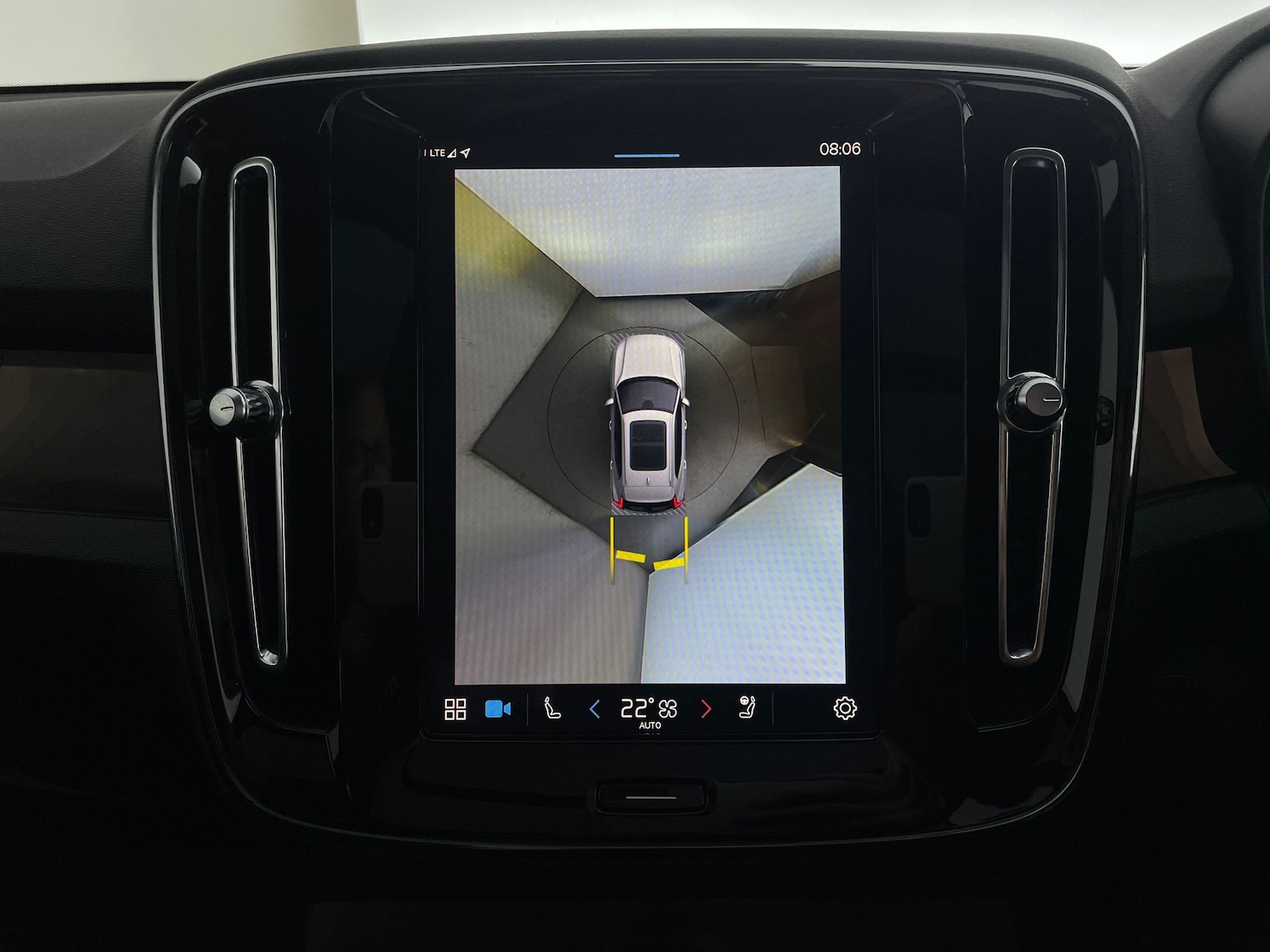 Used Volvo XC40 2022 for sale - 77393712: Photo 26