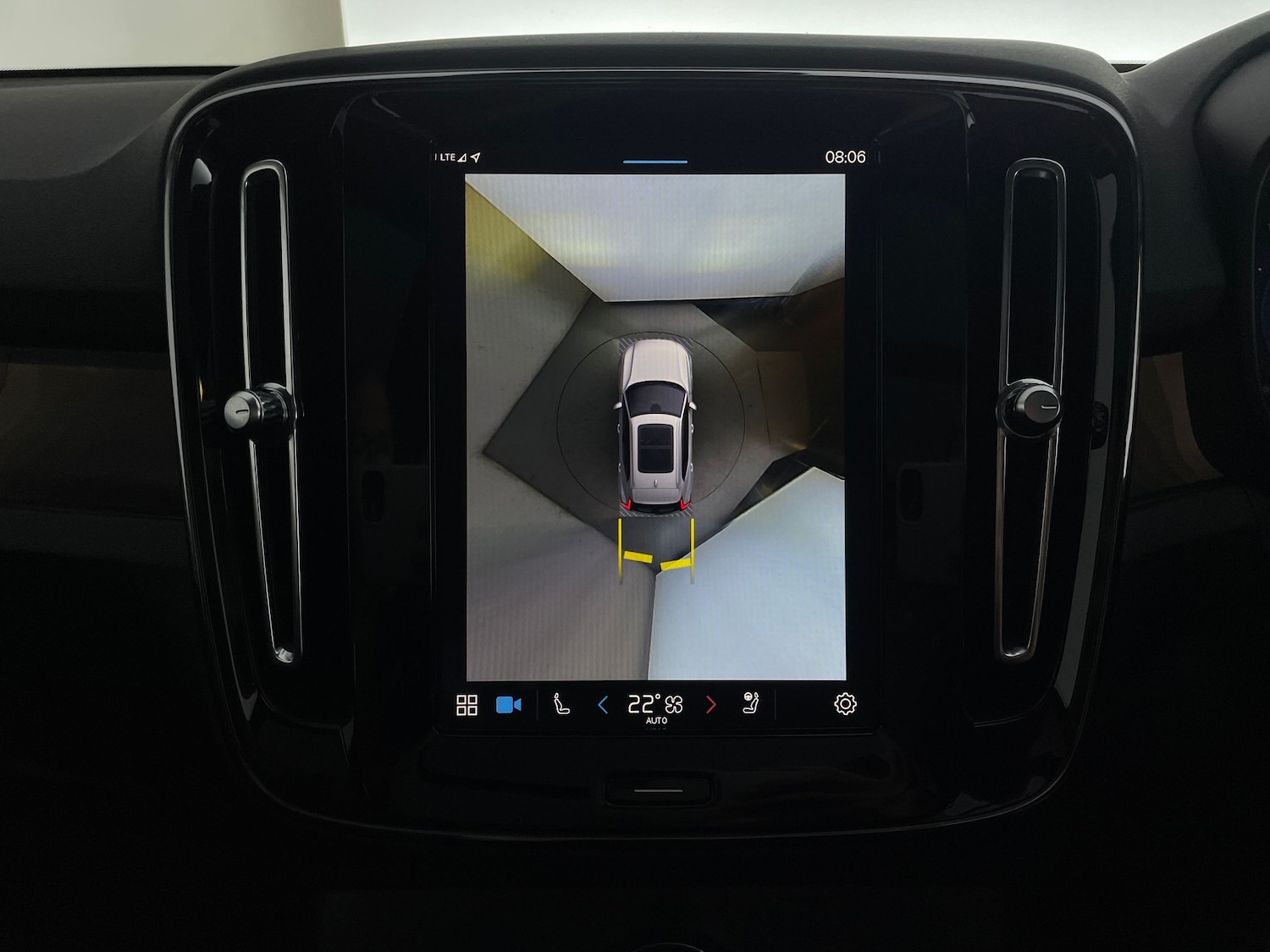 Used Volvo XC40 2022 for sale - 77393712: Photo 7