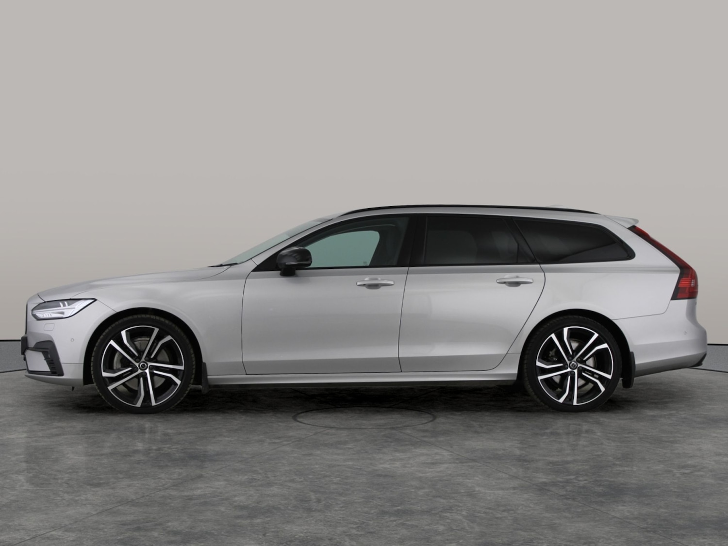 Used Volvo V90 2022 for sale - 76684673: Photo 14