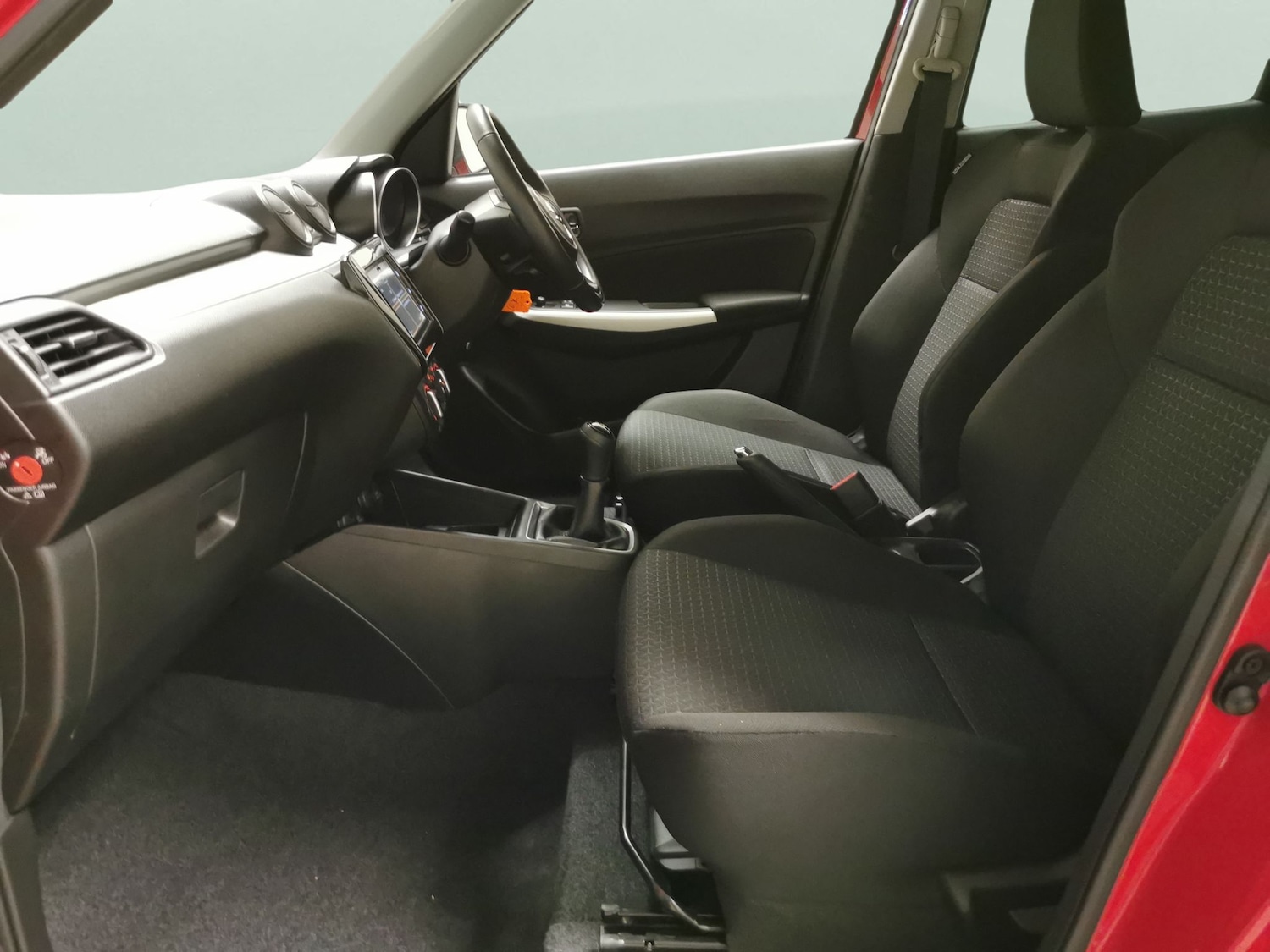 Used Suzuki Swift 2023 for sale - 76545053: Photo 4