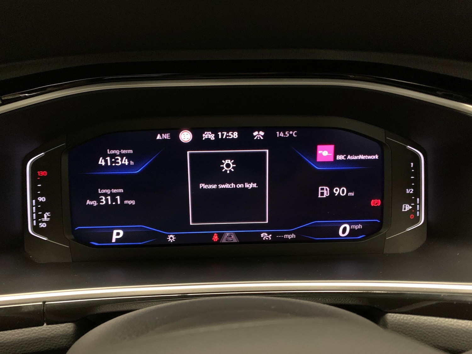 Used Volkswagen T-Roc 2023 for sale - 76773852: Photo 23