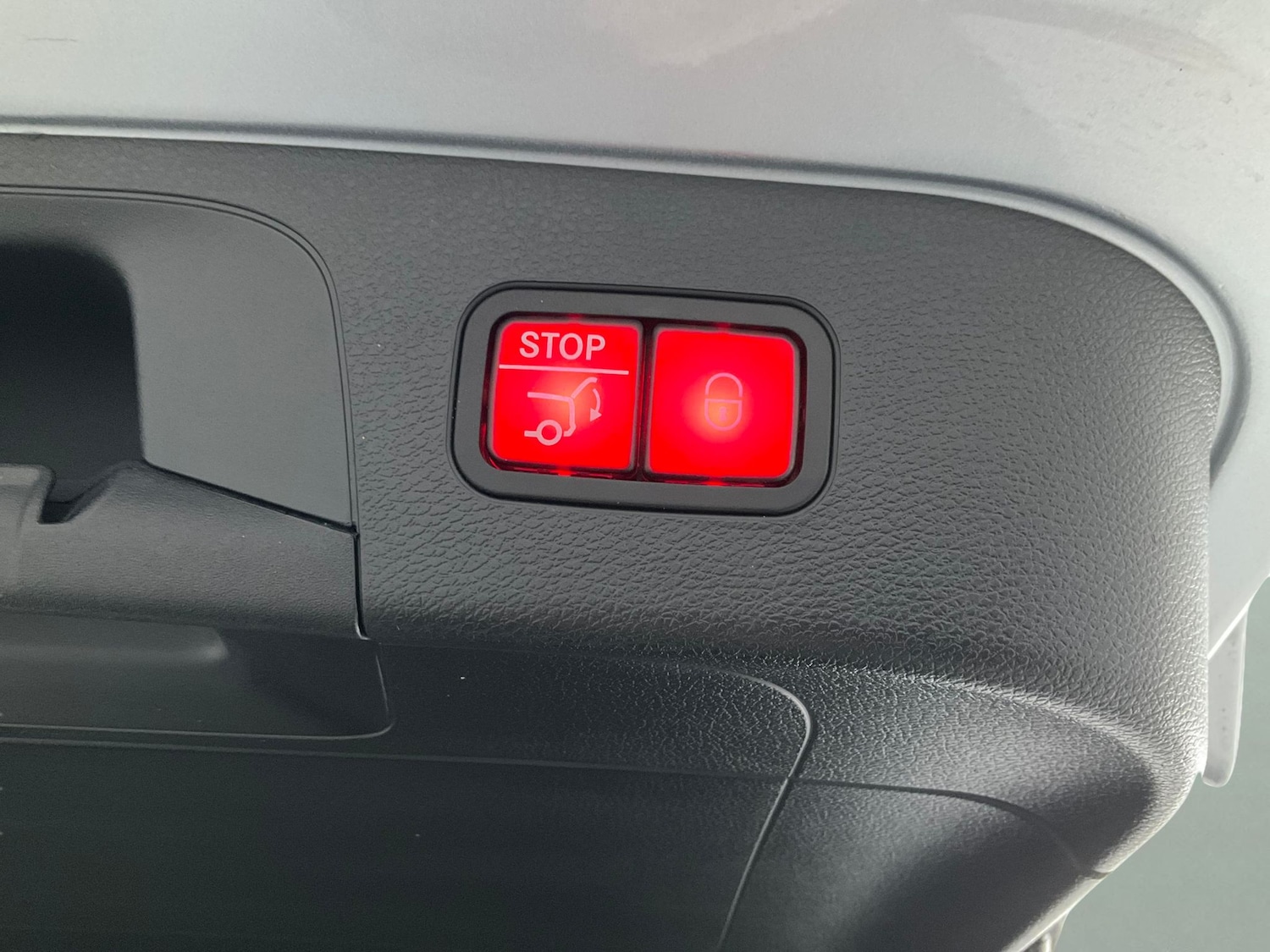 Used Mercedes-Benz EQC 2023 for sale - 76915483: Photo 15