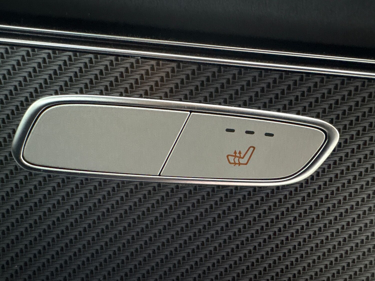 Used Mercedes-Benz EQC 2021 for sale - 77493114: Photo 24