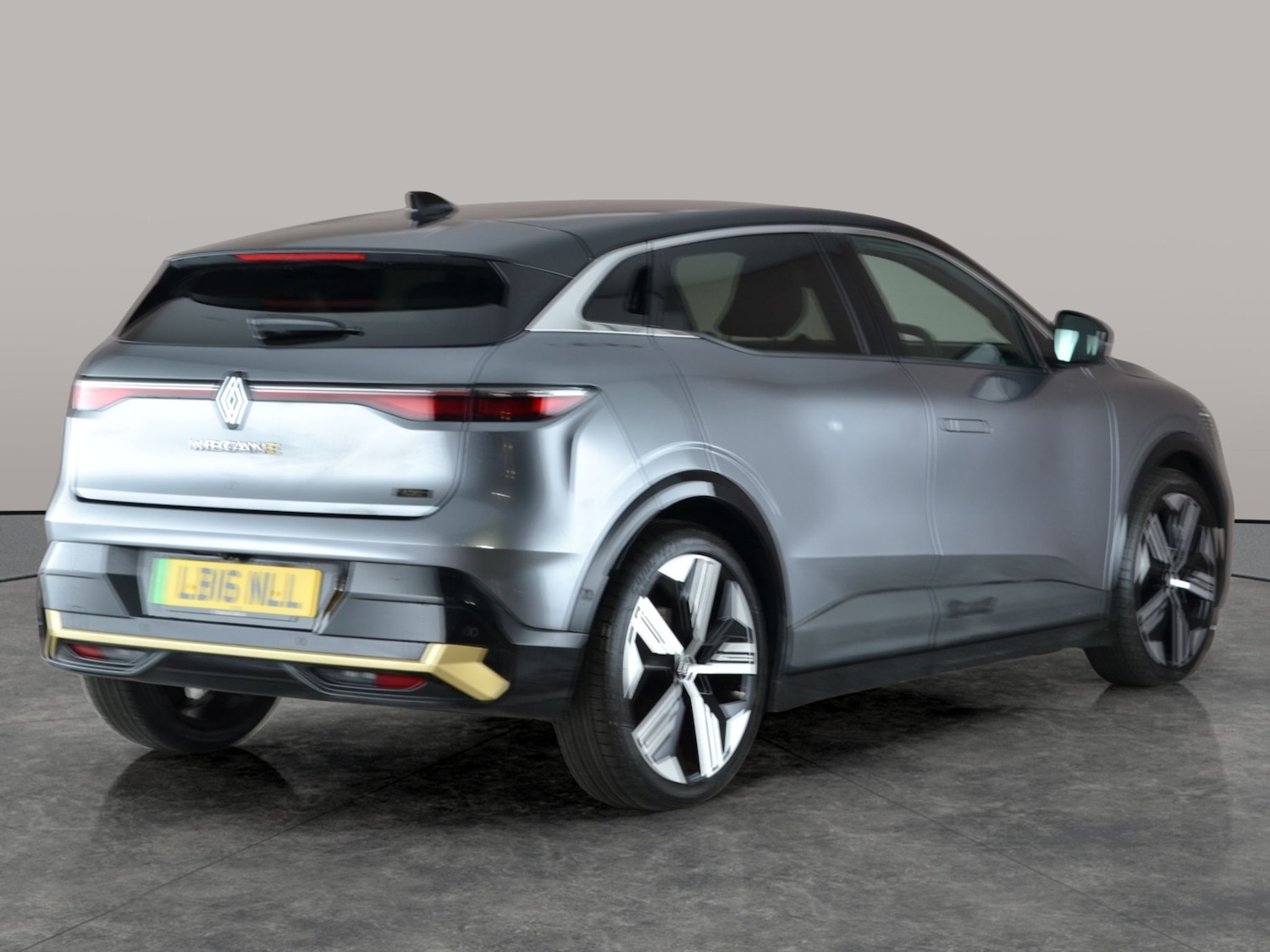 Used Renault Megane E Tech 2024 for sale - 77034071: Photo 11