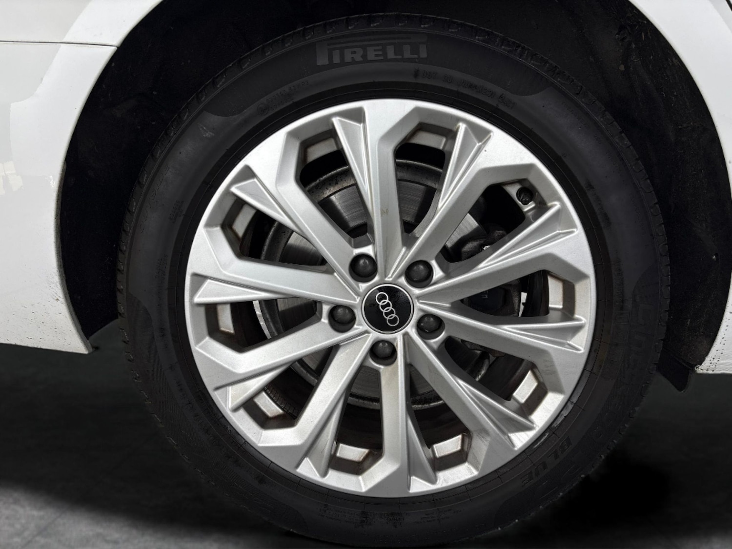 Used Audi A4 2021 for sale - 76738410: Photo 29