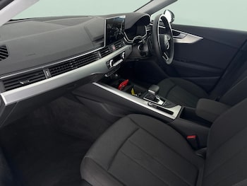 Used Audi A4 2021 for sale - 76738410: Photo