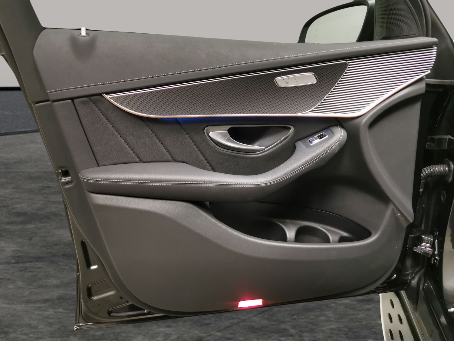 Used Mercedes-Benz EQC 2023 for sale - 78144309: Photo 27