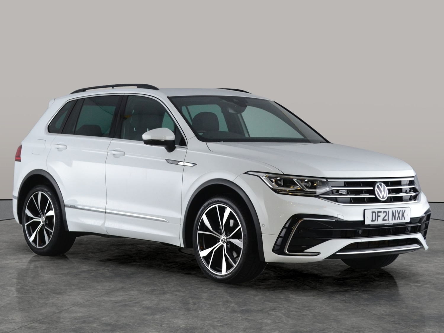 Used Volkswagen Tiguan 2021 for sale - 76342440: Photo 14