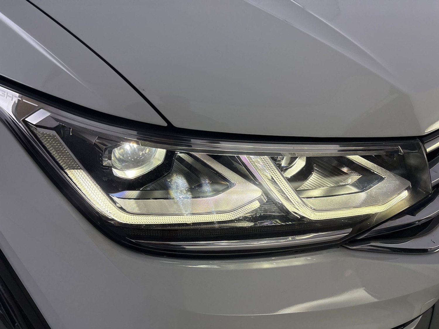 Used Volkswagen Tiguan 2021 for sale - 76342440: Photo 5