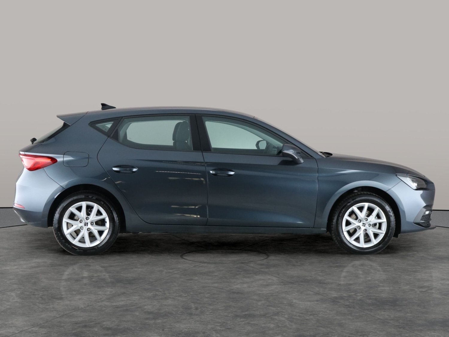 Used SEAT Leon 2023 for sale - 76984450: Photo 7
