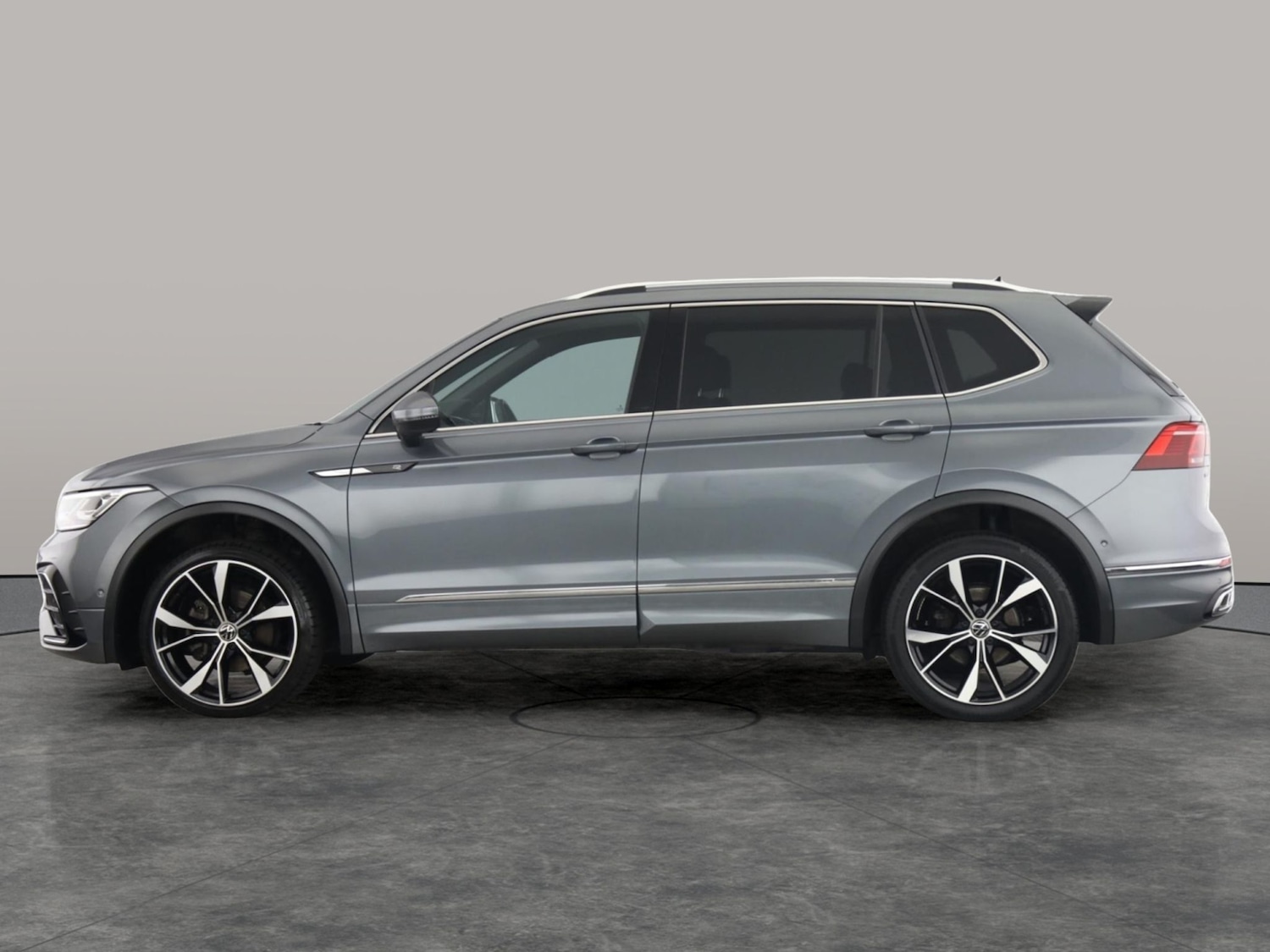 Used Volkswagen Tiguan Allspace 2022 for sale - 77170927: Photo 9