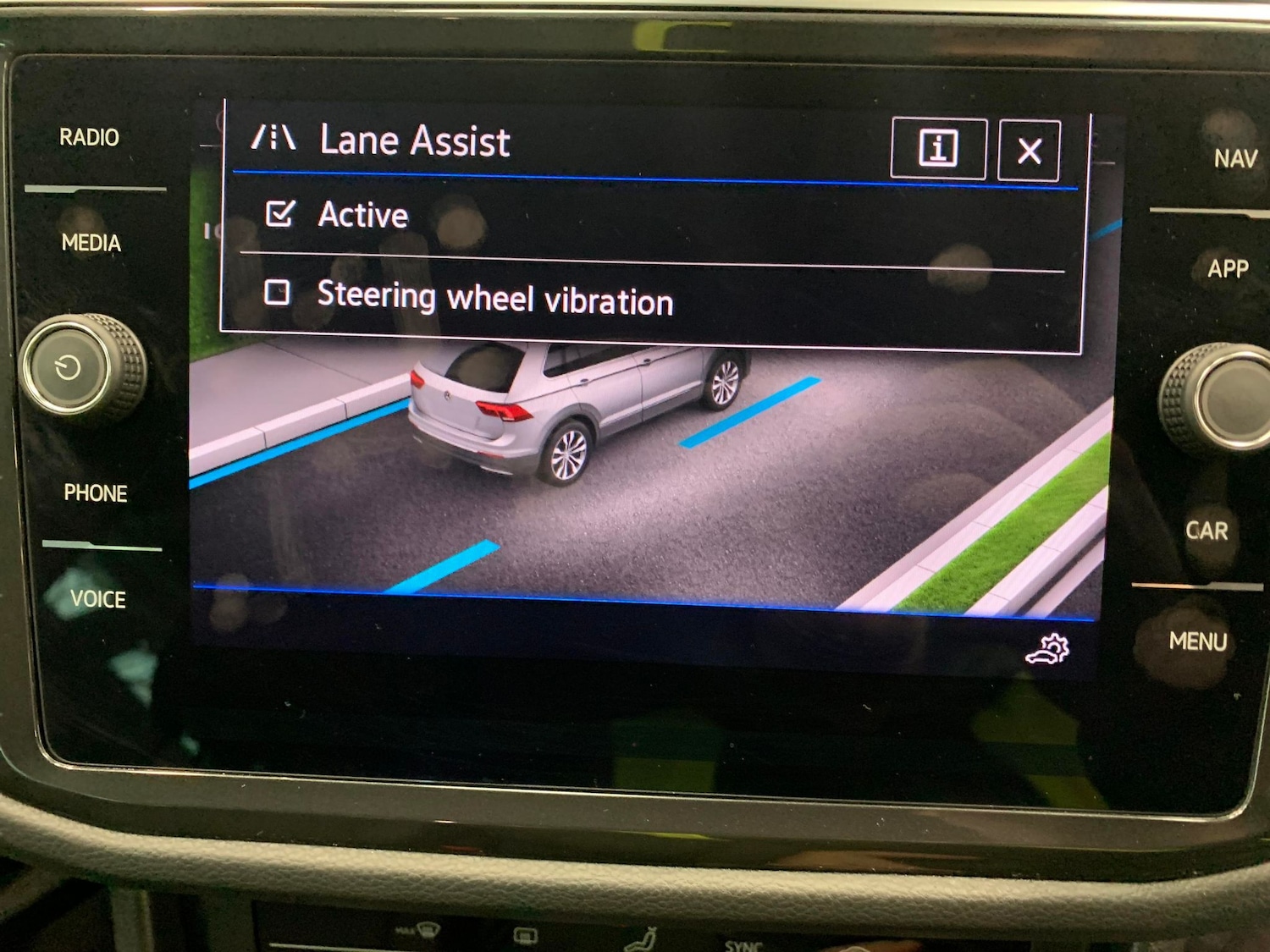 Used Volkswagen Tiguan 2023 for sale - 77013273: Photo 21